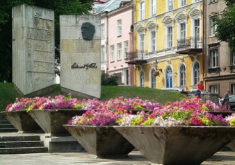 Edvard Vilde Memorial, Tallinn Estonia